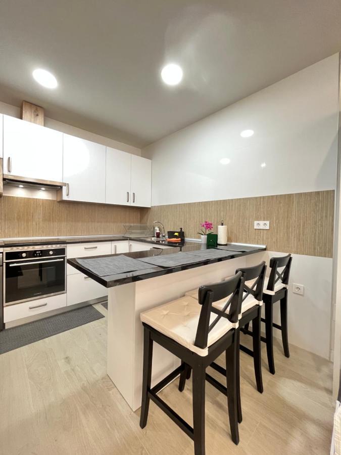 Acogedor Infanta Mercedes Apartment Madrid Exterior photo