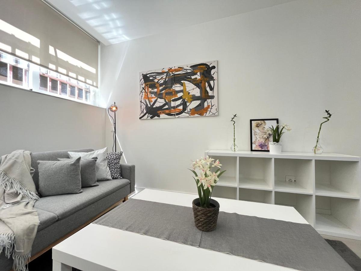 Acogedor Infanta Mercedes Apartment Madrid Exterior photo